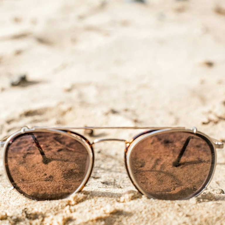 Les incontournables lunettes de soleil Gucci pour homme